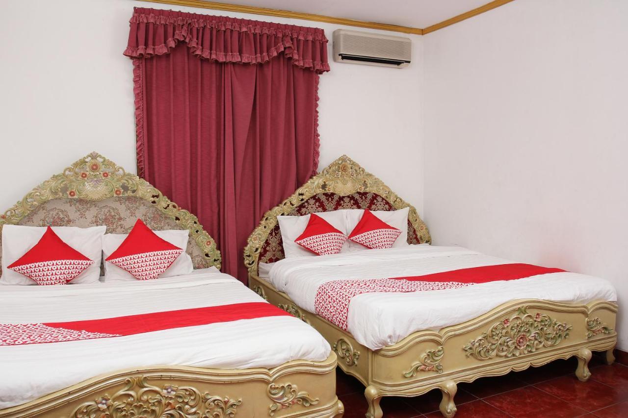 Oyo 392 Hotel Mawar Saron Yogyakarta Bagian luar foto
