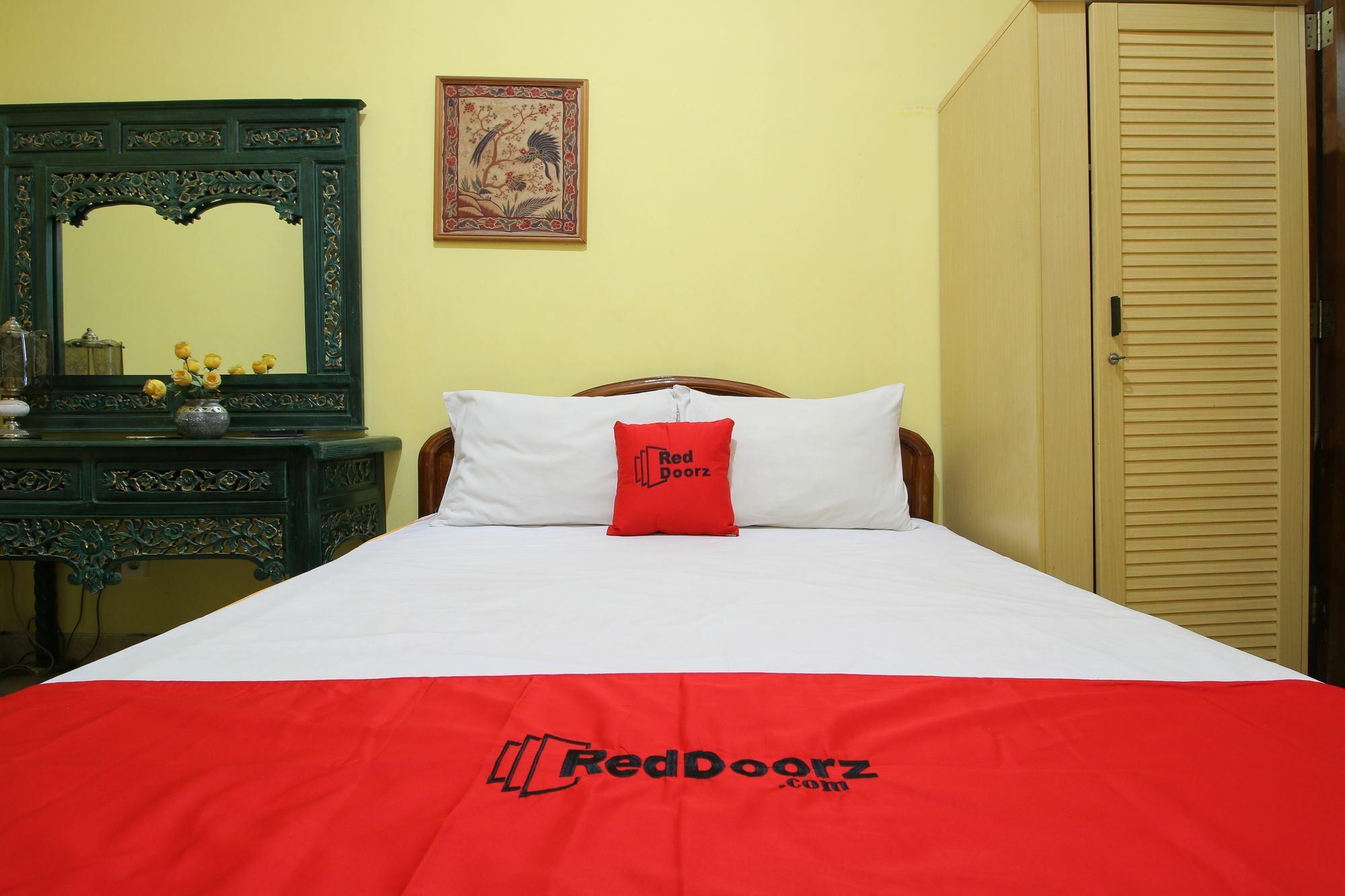 Oyo 392 Hotel Mawar Saron Yogyakarta Bagian luar foto